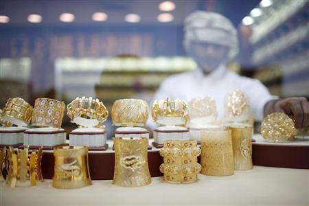 Dubai gold trade hurt by new Indian import tariffs