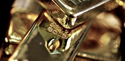 Gold prices regain Rs 30,000 level in futures trade