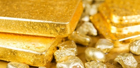 lower gold prices pushes mining companies to merge