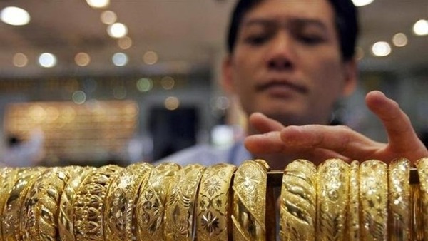 Dubai Gold Prices Down DH 5 Per gram