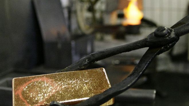 Dubai Emerges As Global Gold Center