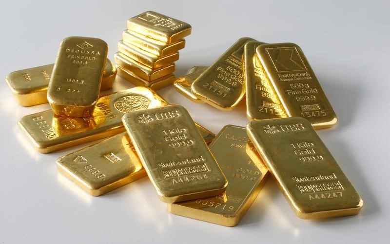 India’s imports of gold to rise to $ 34 billion during 2014-2015